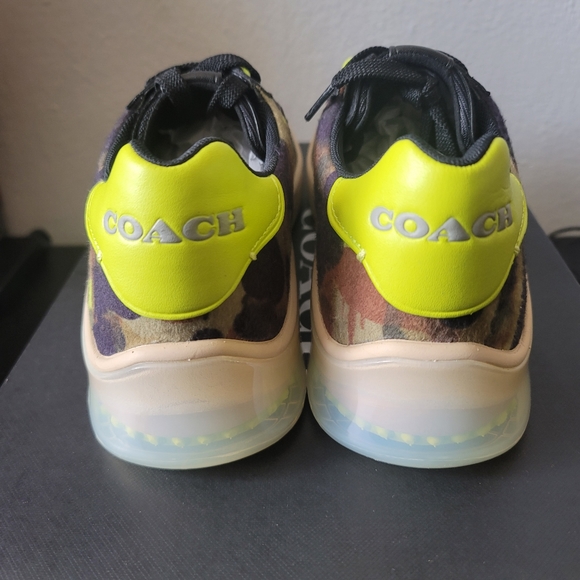 Coach shoes - Picture 4 of 11